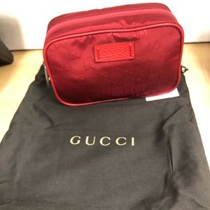 Gucci nylon toiletries